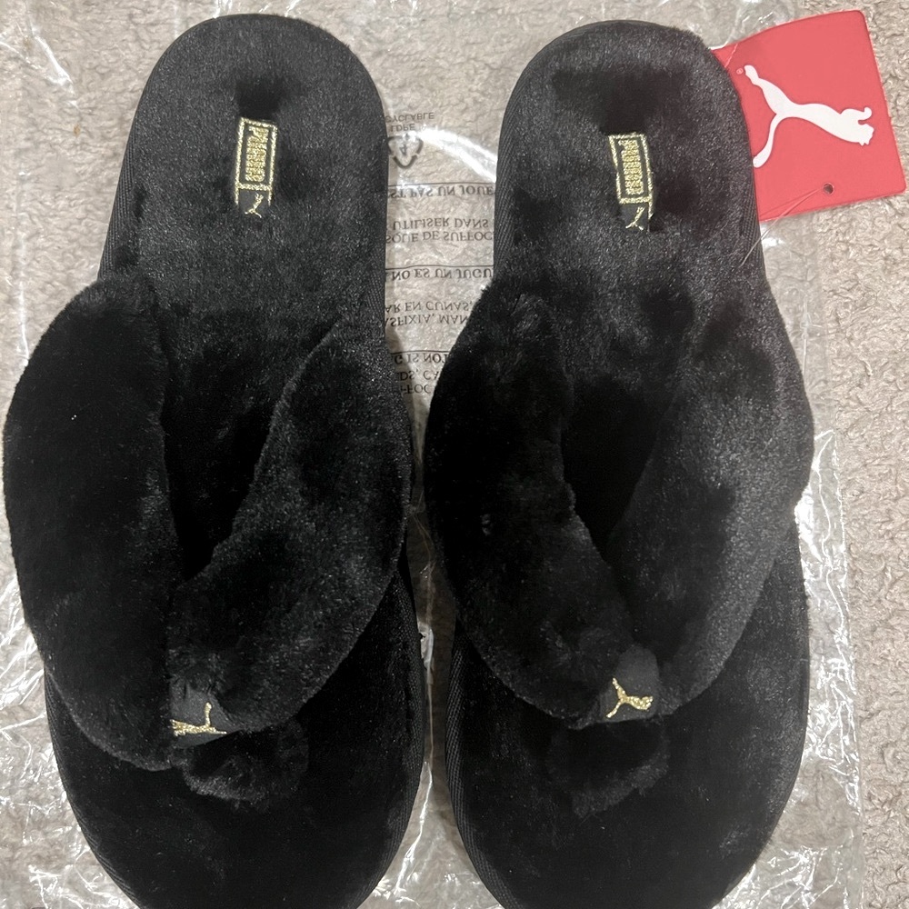 PUMA Fluff Flip Women's Slippers